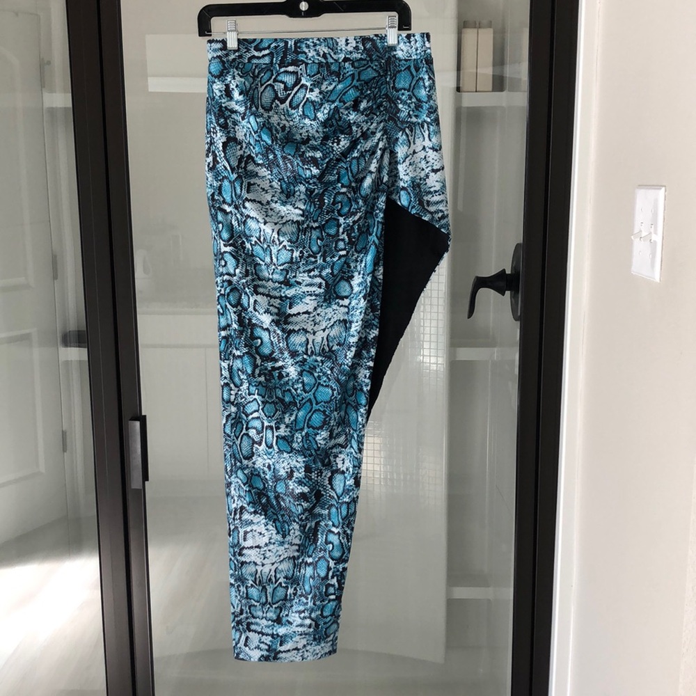 Fashion Nova faux snakeskin asymmetry skirt XL Ruched side elastic waist club